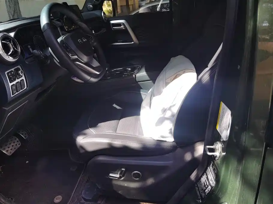 BAIC BJ40 2024 2.0T