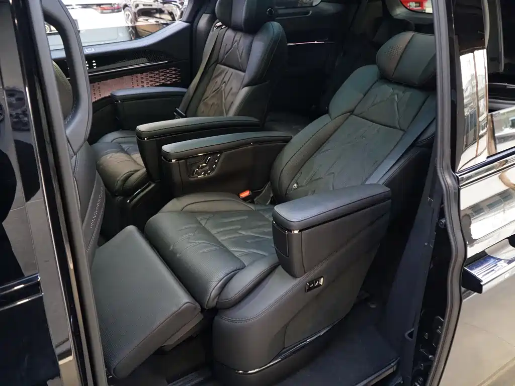 ZEEKR EXTREME KRYPTON 009