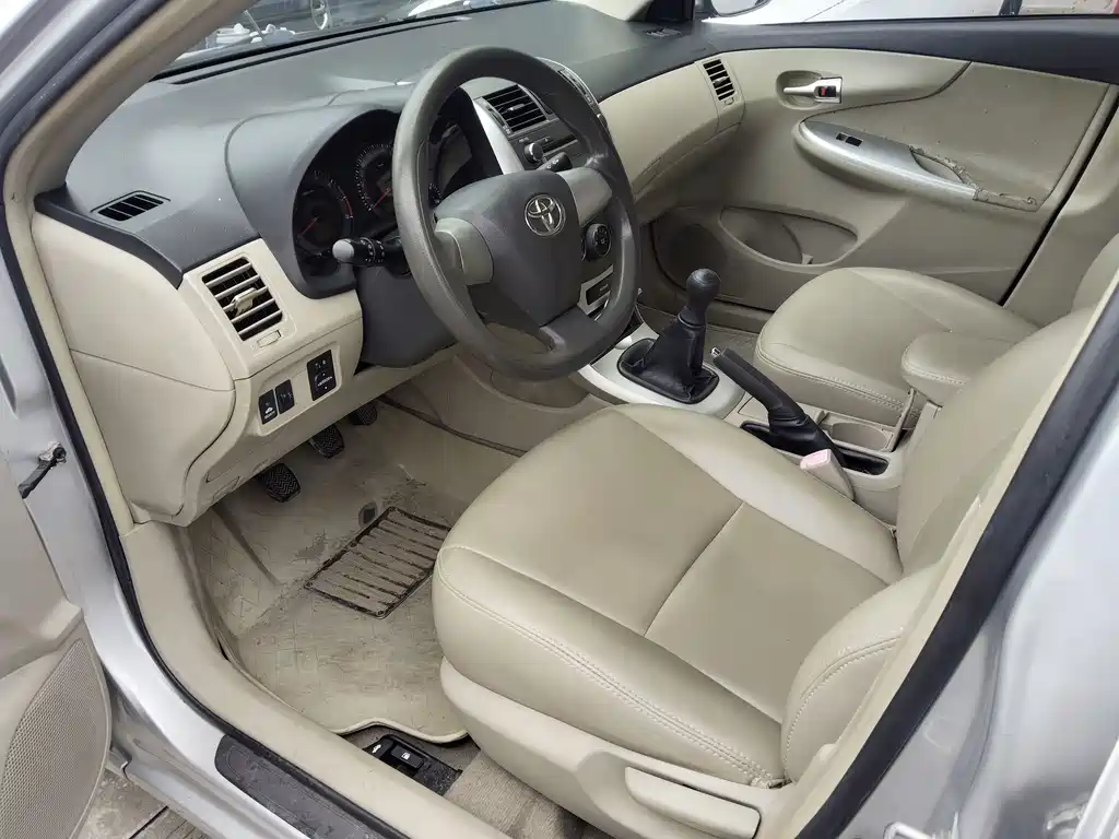 Toyota Corolla — миниатюра 6