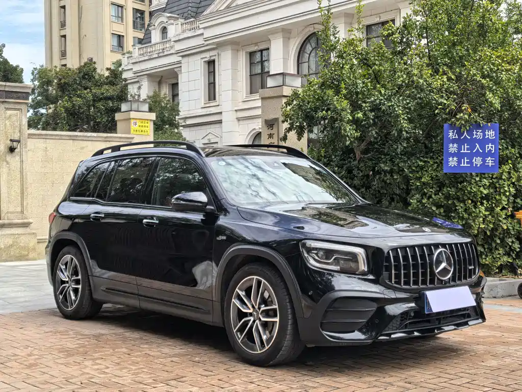 Mercedes-Benz GLB AMG — миниатюра 3