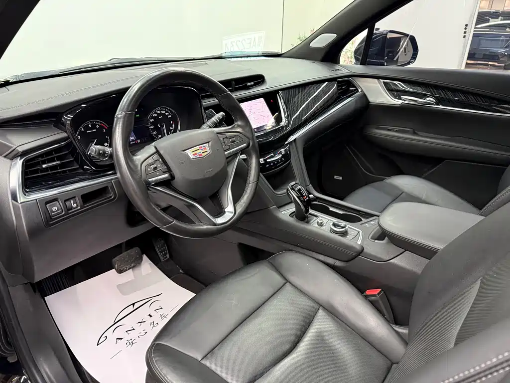 Cadillac XT6 — миниатюра 7