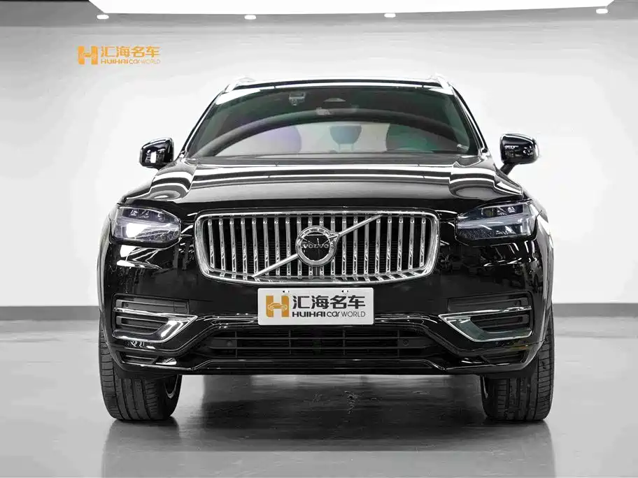 Volvo XC90 2023 B5 Luxury 5 мест