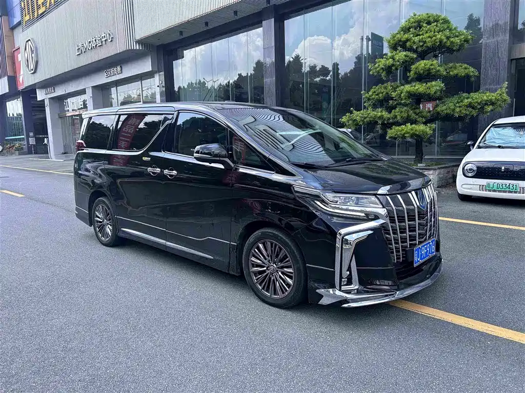 Toyota Alphard — фотографии объявления, Фото 4