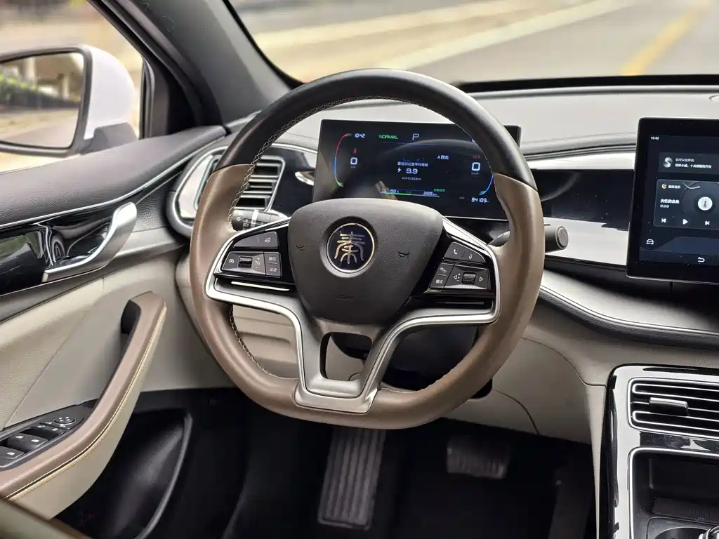 BYD Qin Plus 2023 — фото 13