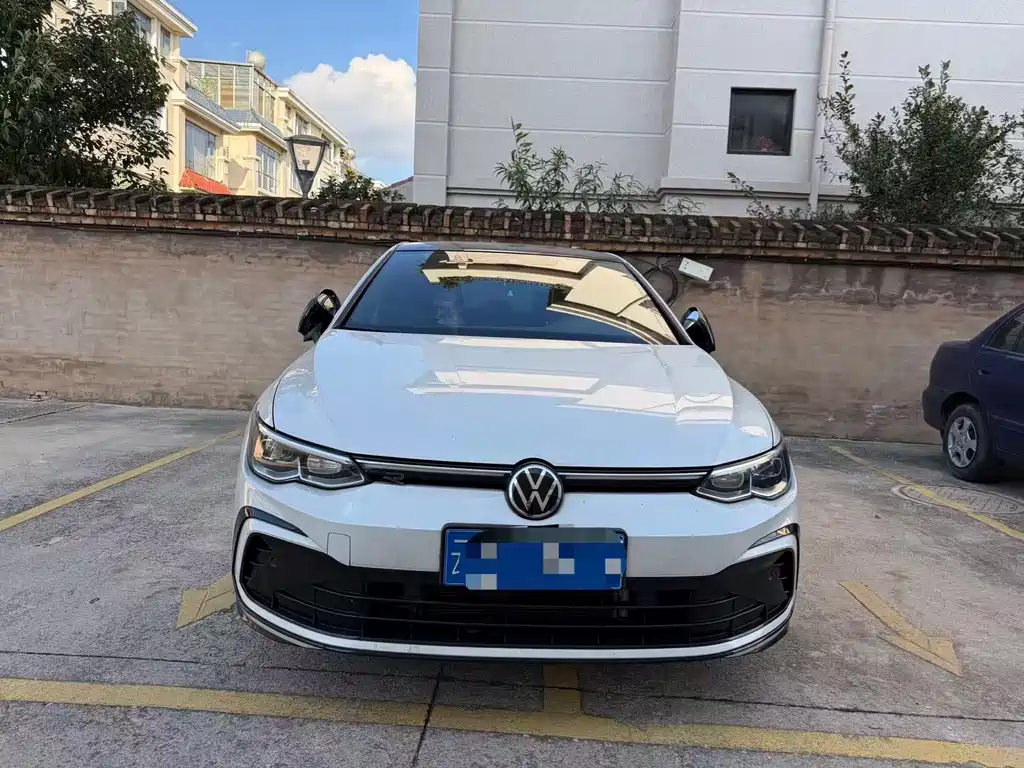 Volkswagen Golf — миниатюра 2