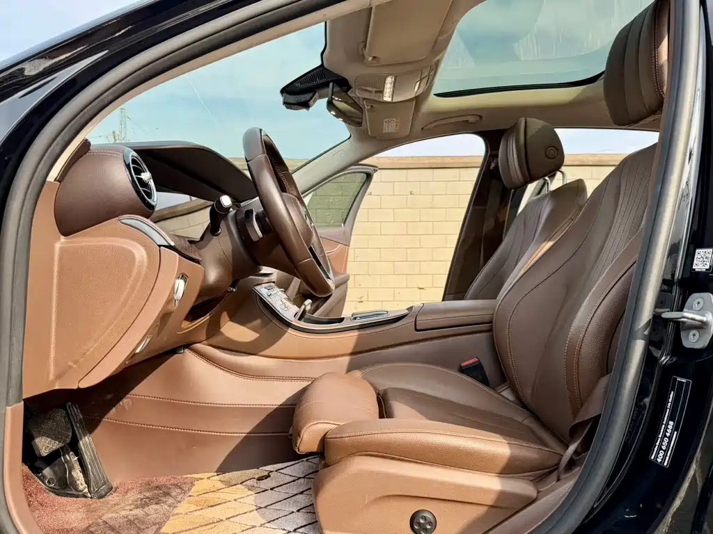 MERCEDES-BENZ E CLASS