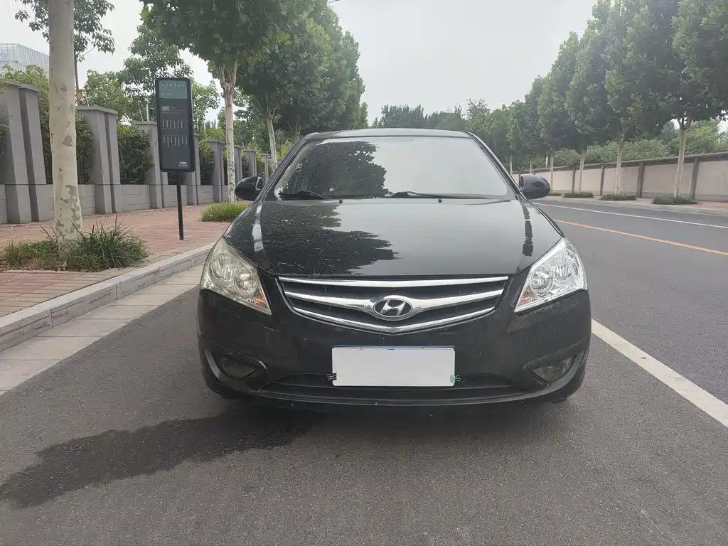 Hyundai Elantra 2011 1.6L AT Comfort