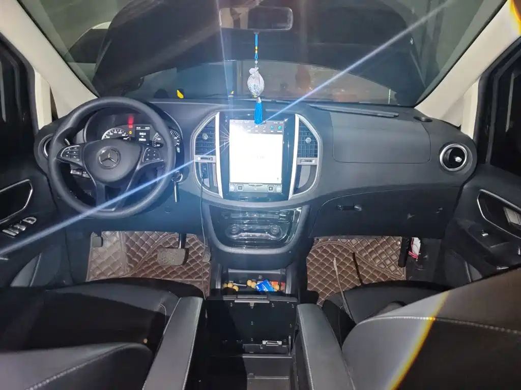 Mercedes-Benz Vito — миниатюра 10