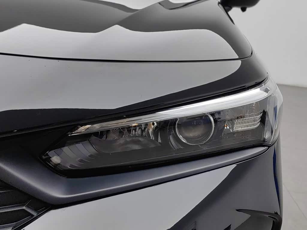 Honda Civic 1.5 л 2025 г. Чёрный, пробег 3000 км