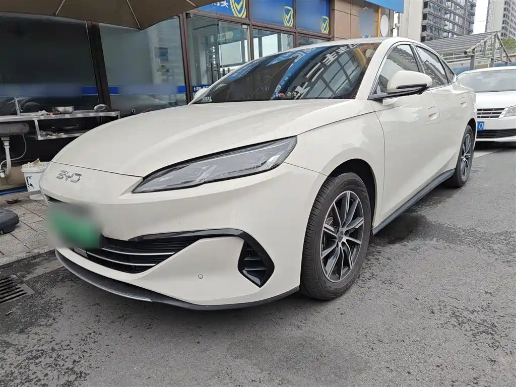 Byd 海豹06 2025