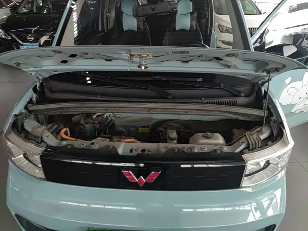 Wuling MINIEV — миниатюра 20