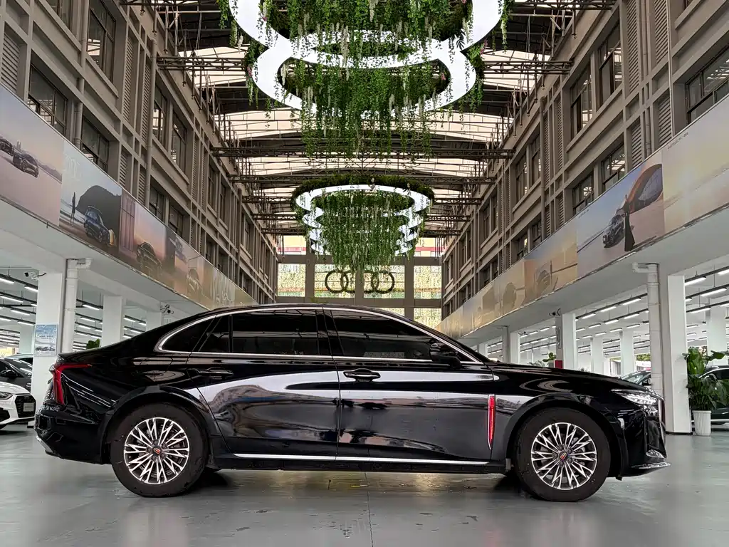 Hongqi Hongqi H5 — миниатюра 2