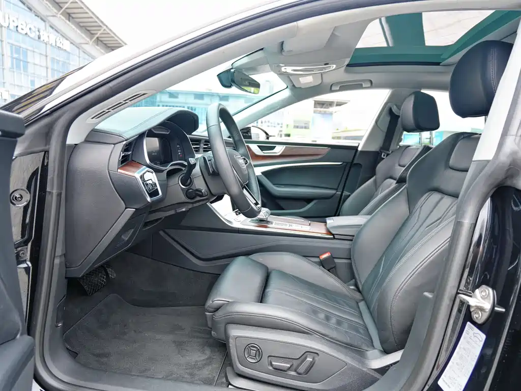 Audi A7 2022 45 TFSI Premium