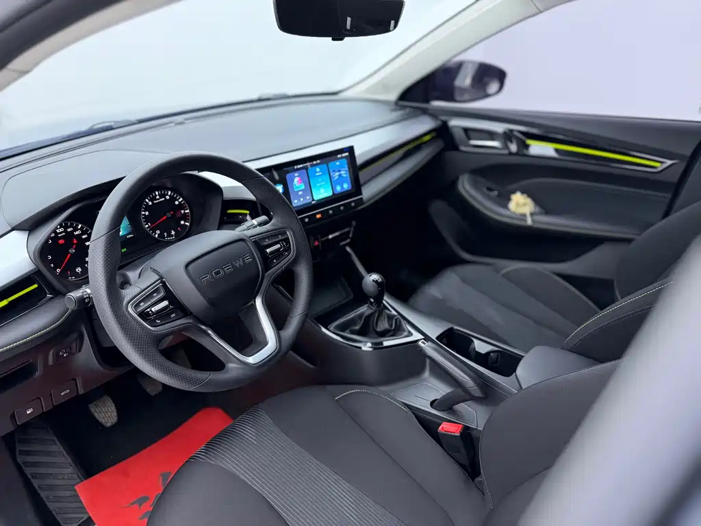 Roewe i5 2021 1.5L MT