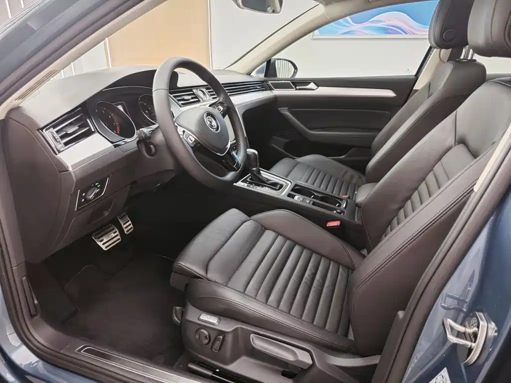 Volkswagen Variant 380TSI 2WD Comfort Travel Edition, фото 8