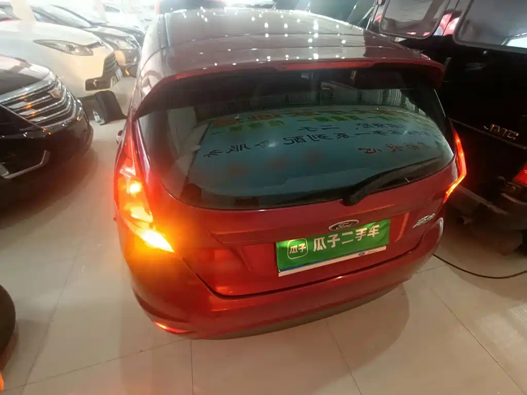 Ford Fiesta — миниатюра 6