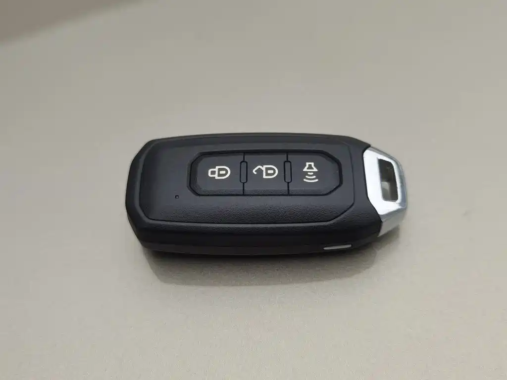 JMC Yuhu 7 — миниатюра 19