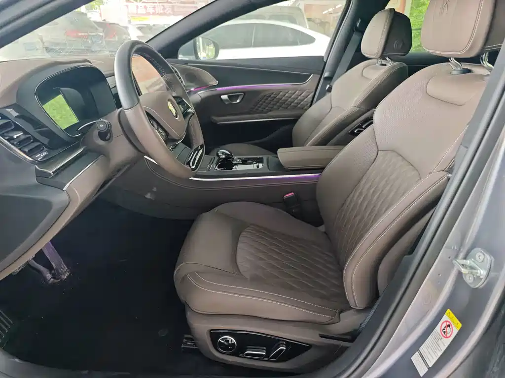 BYD Han 2022 DM-i 121KM Luxury