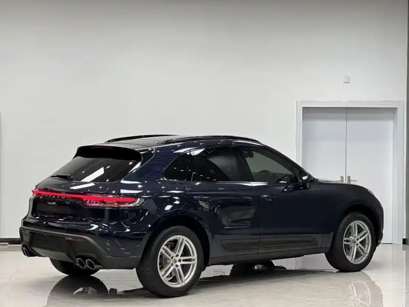 Porsche Macan — миниатюра 6