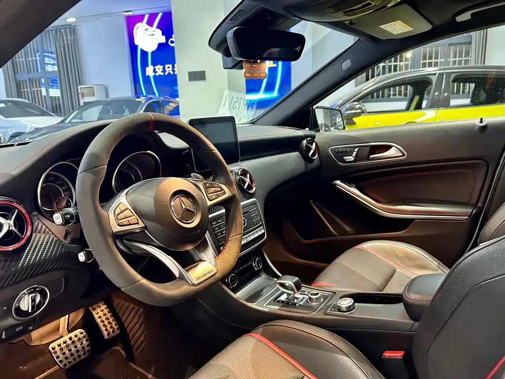 MERCEDES-BENZ A CLASS AMG