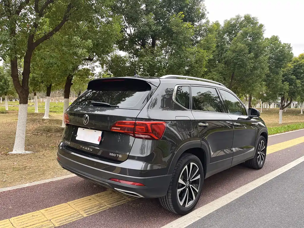 Volkswagen Tharu 2021 280TSI Luxury PLUS
