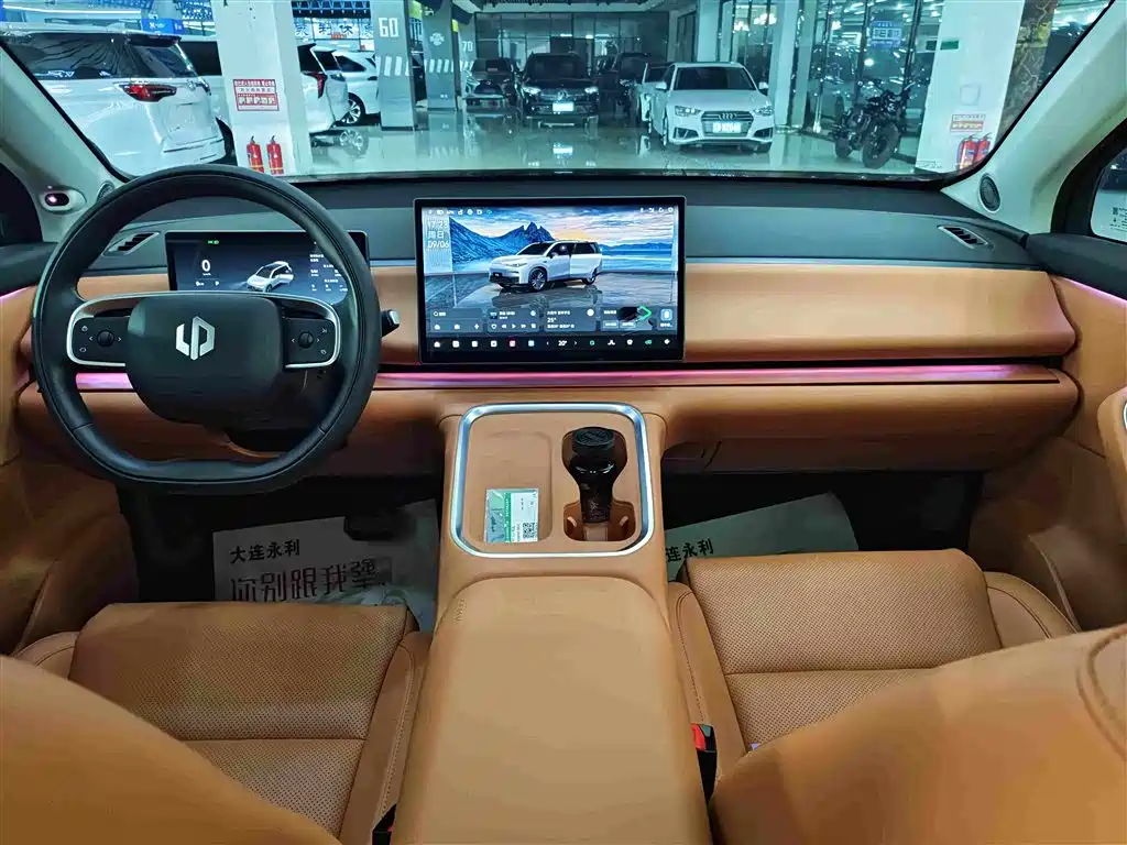 Leapmotor Leapmotor C16 — миниатюра 6