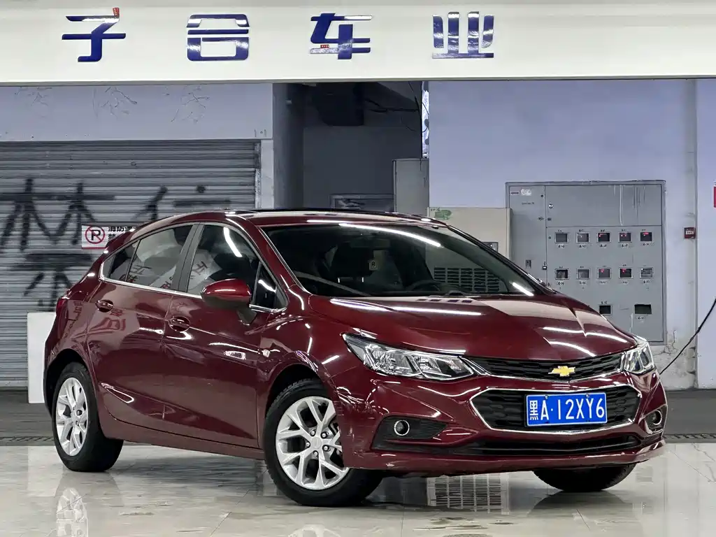 CHEVROLET CRUZE