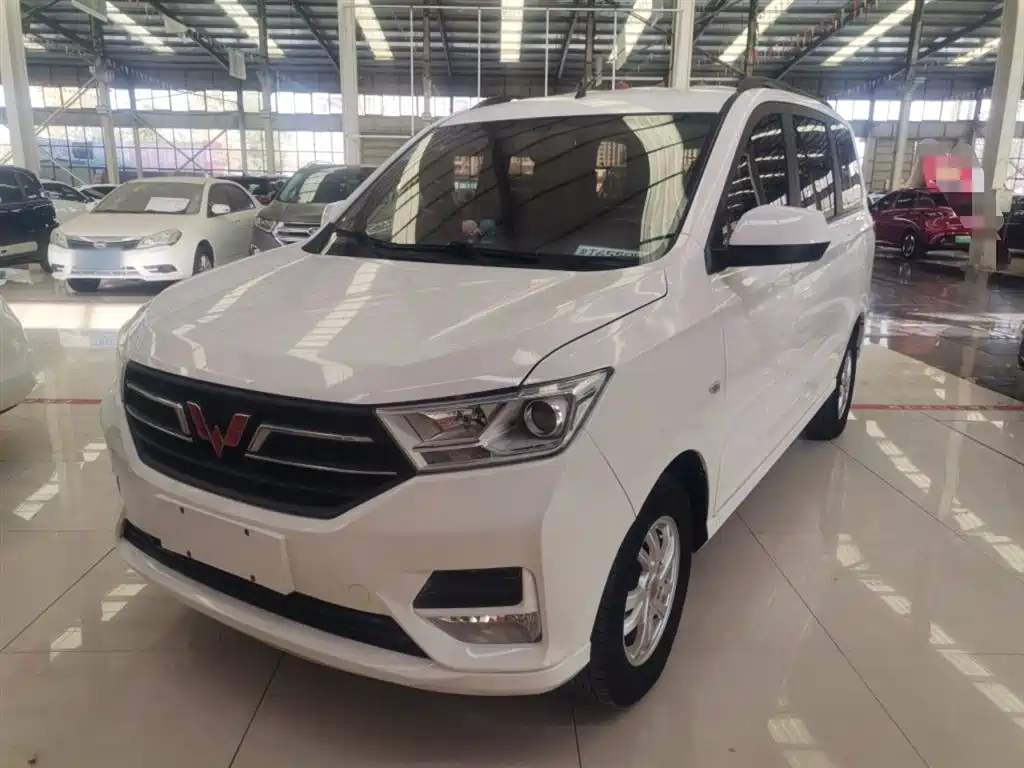 Wuling Hongguang 2019