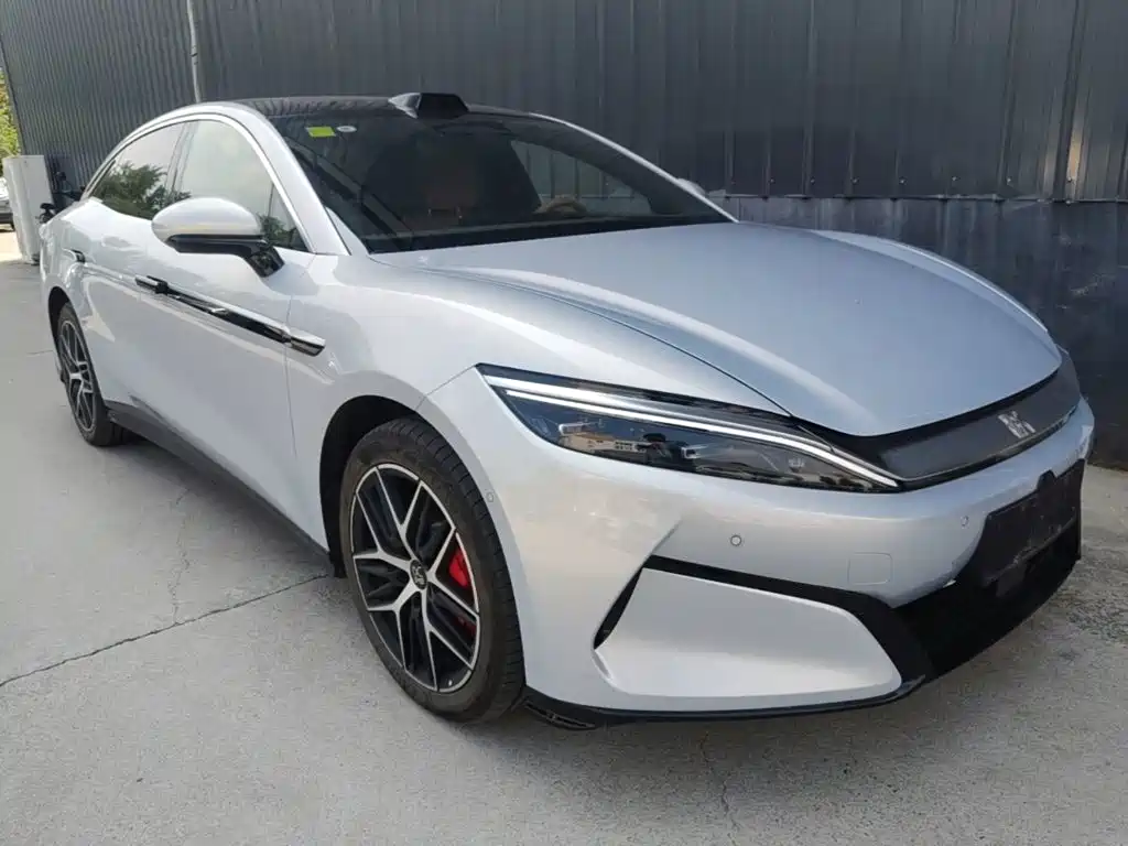 BYD Han L 2025 EV Flagship
