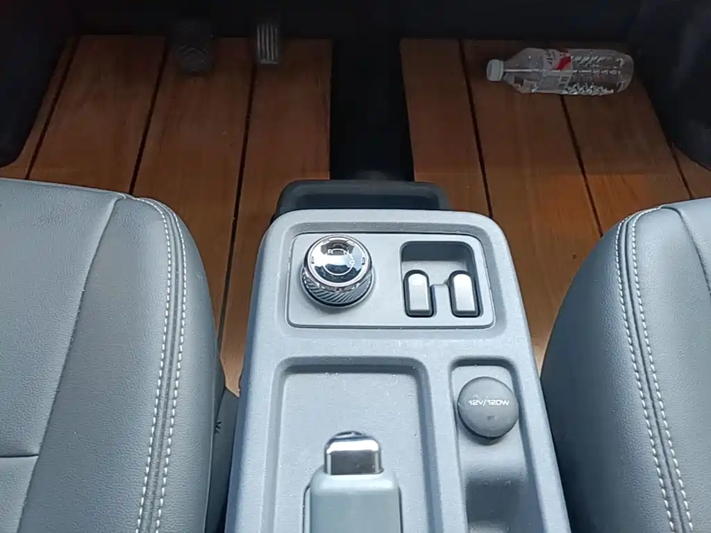 Wuling Yangguang — миниатюра 14