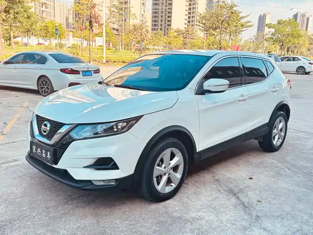 NISSAN QASHQAI 2022