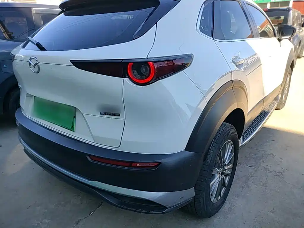 Mazda CX-30 EV — миниатюра 8
