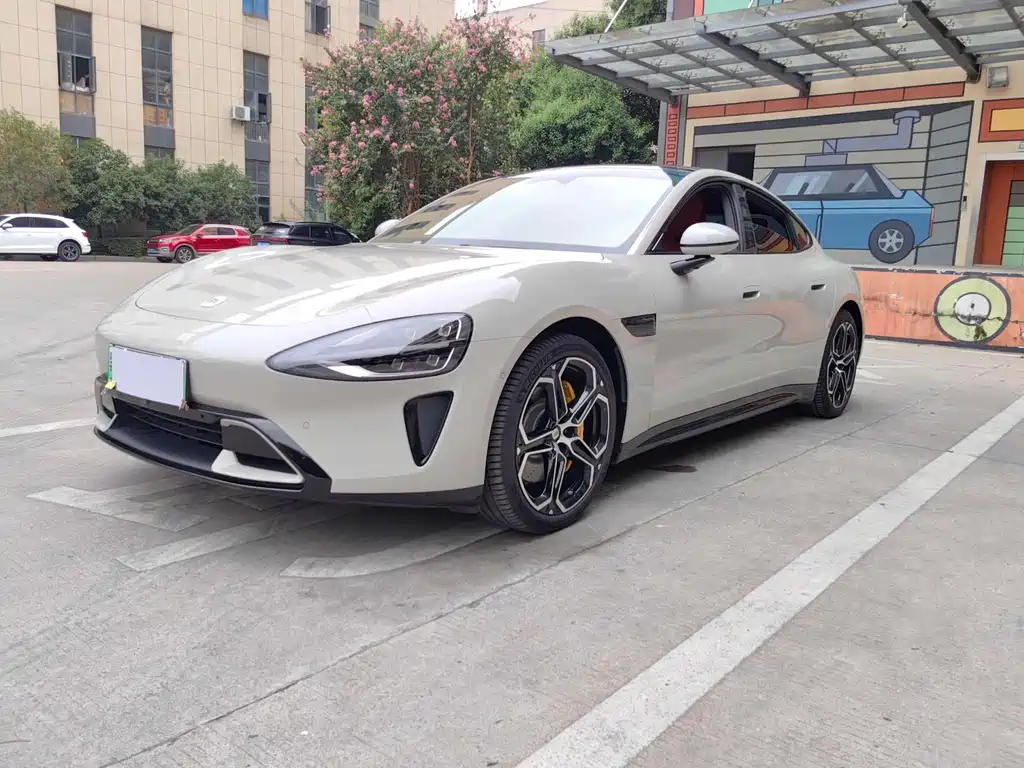 XIAOMI CAR XIAOMI SU7