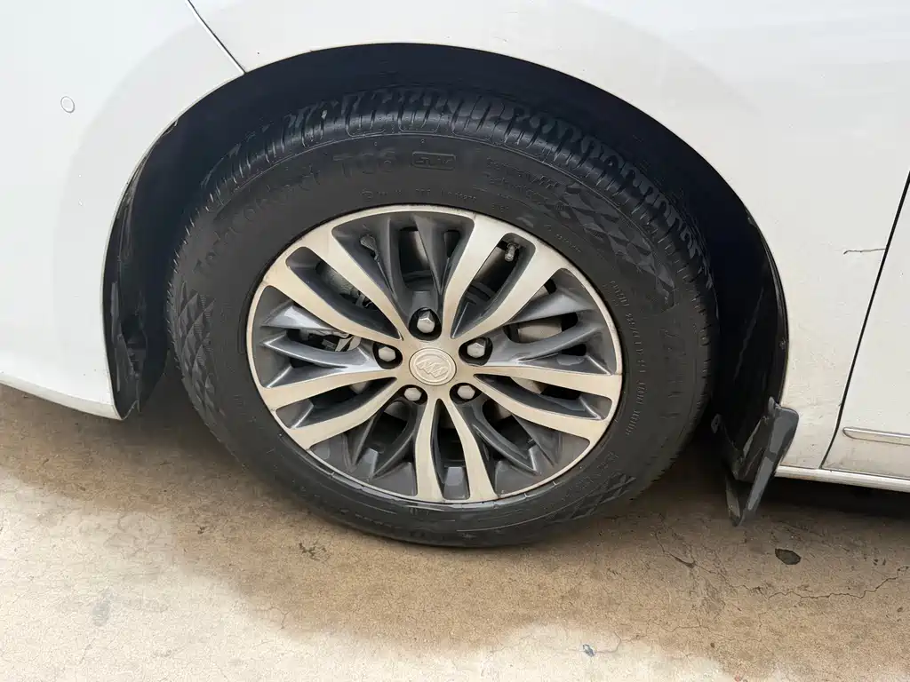 Buick GL8 2020 ES 653T Comfort