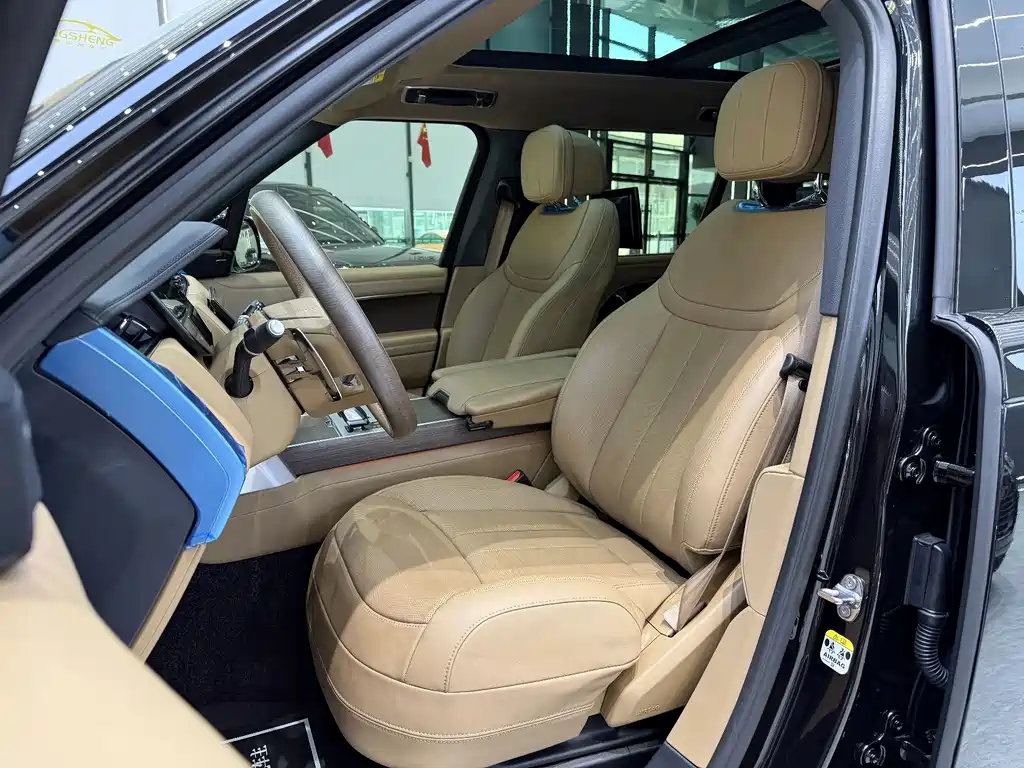 Land Rover Range Rover — миниатюра 4