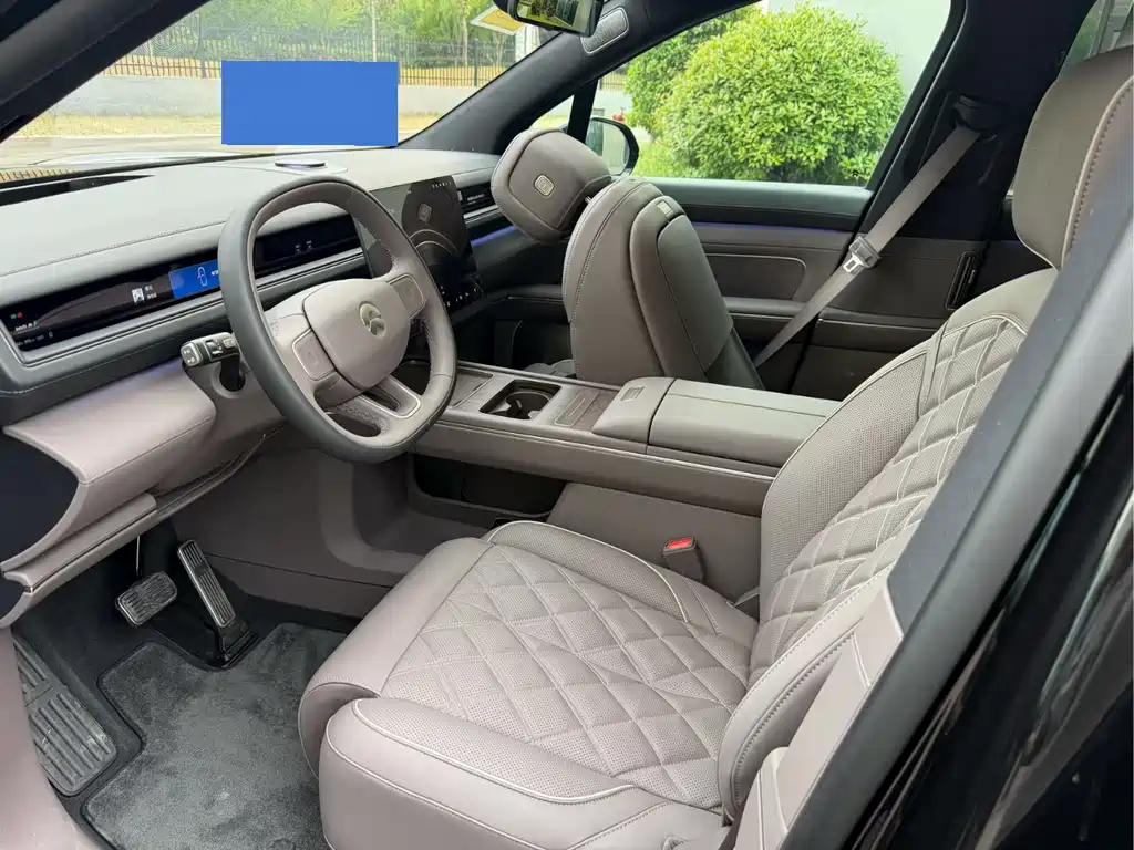 NIO ES8 2026 мест Executive Luxury