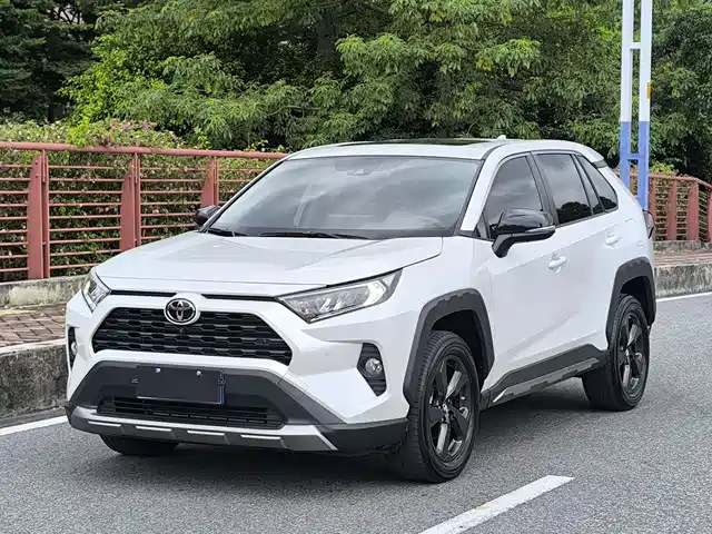 TOYOTA RAV4 RONGFANG