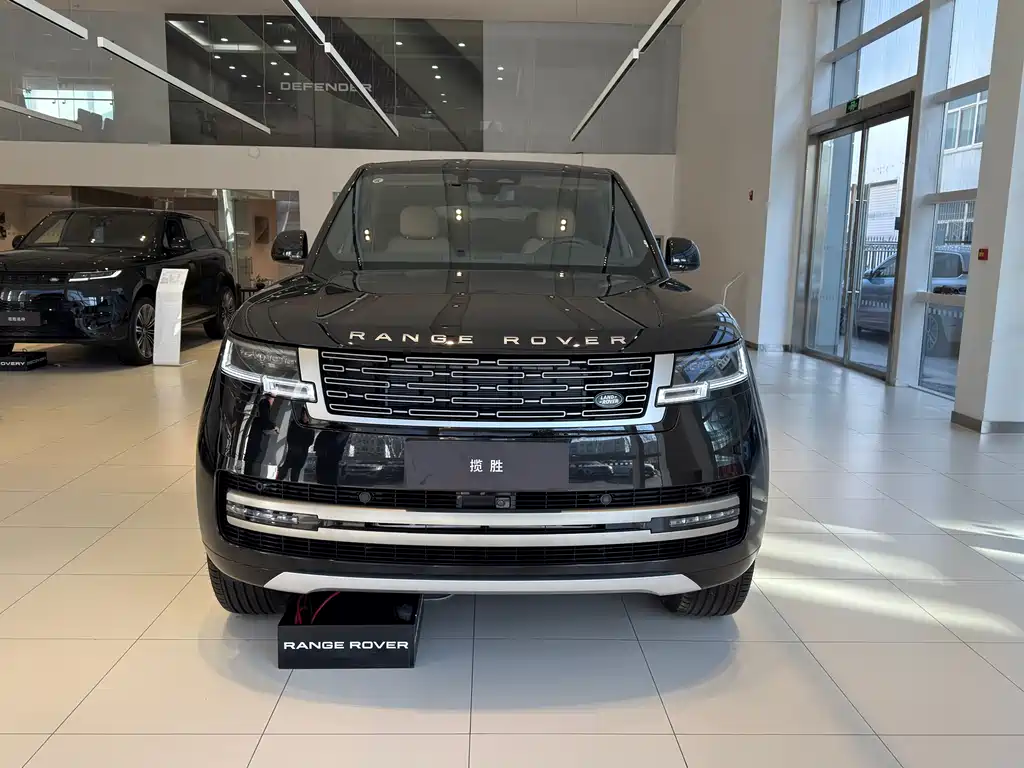 Land Rover Range Rover 2025 3.0 L6 360PS