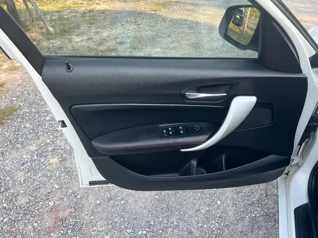 BMW 1 Series 1 2013 116i Lead