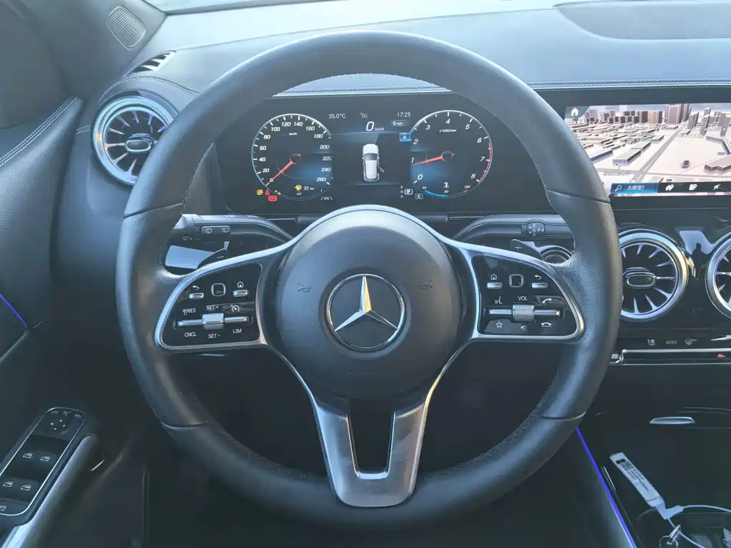 Mercedes-Benz GLA 2022 — фото 17