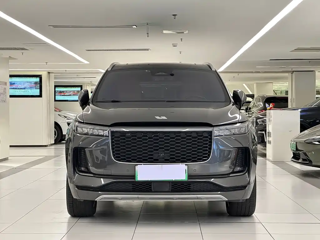 Li Auto Li ONE — миниатюра 2