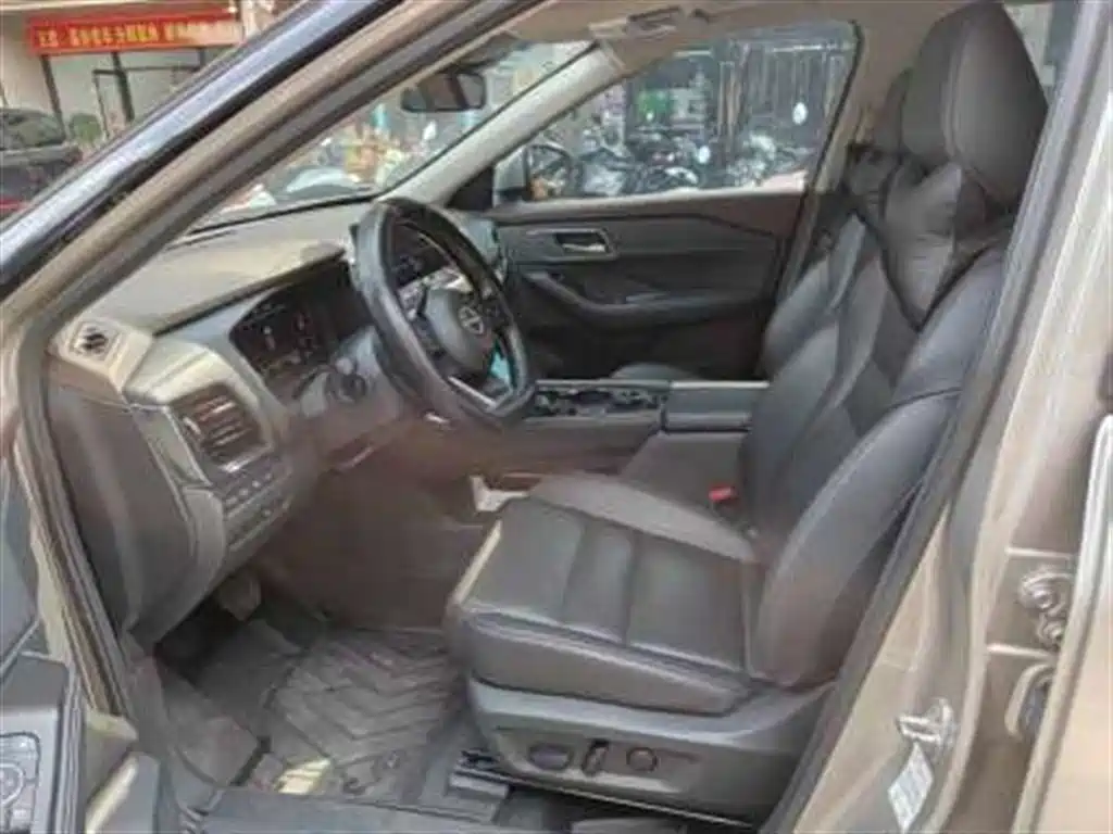 Nissan X-Trail — миниатюра 6