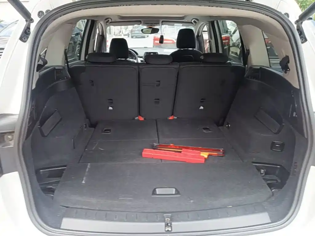 BMW 2 Series Gran Tourer — миниатюра 19