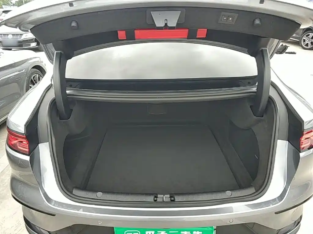 BYD Han — миниатюра 15