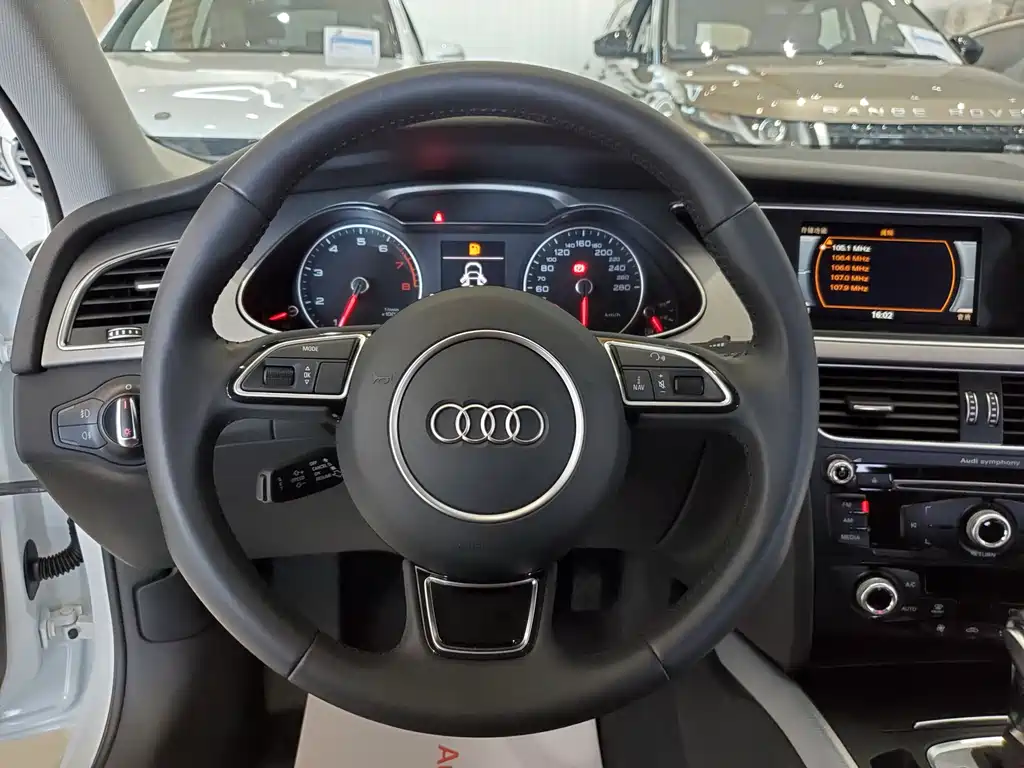 Audi A4L 2016 35 TFSI AT