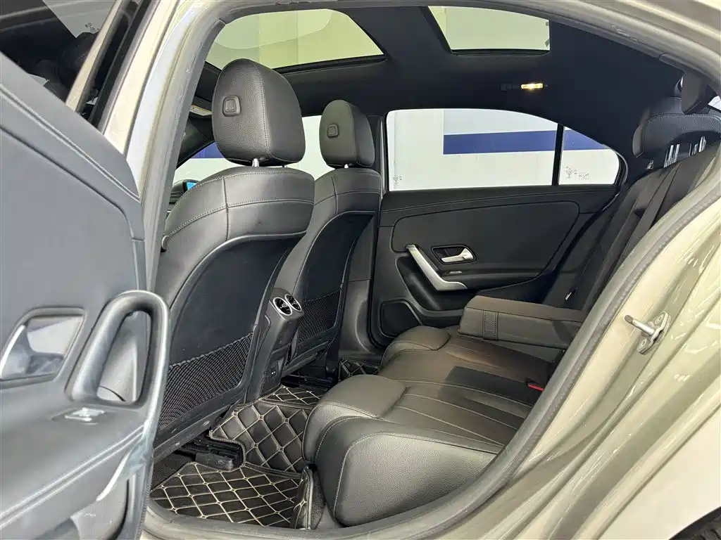 MERCEDES-BENZ A CLASS