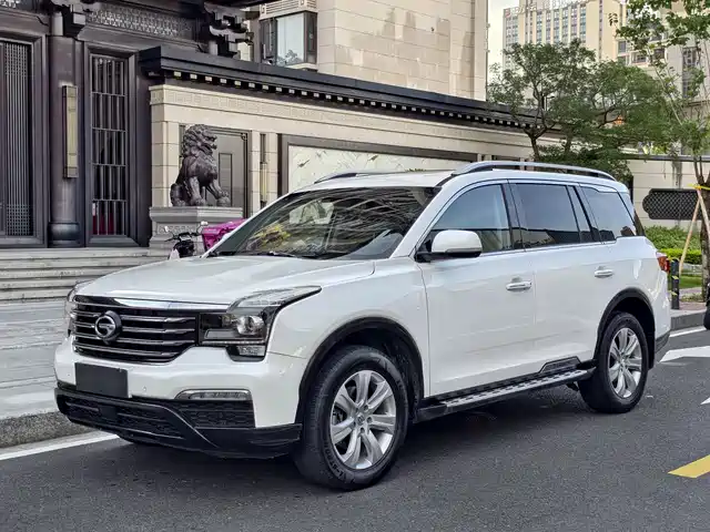 2017 GAC Trumpchi GS8