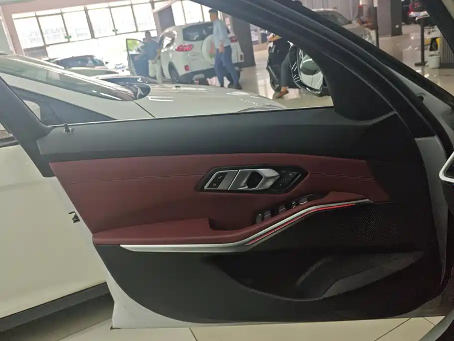 BMW i3 — миниатюра 7