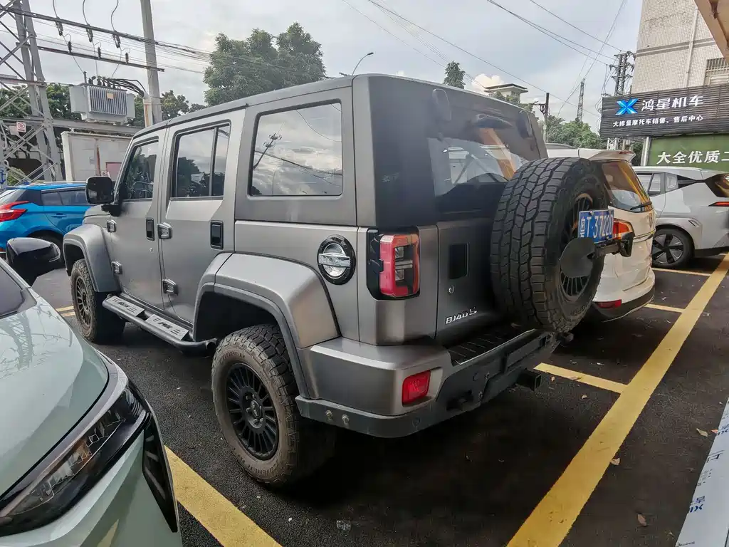 BAIC BJ40 2023 2.0T AT Champion