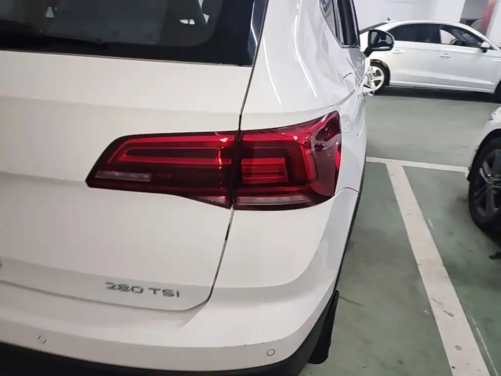 Volkswagen Tharu — миниатюра 8